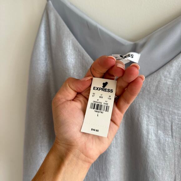 Express Cami Strap V-Neck Tank Silver L NWT - Picture 6 of 8